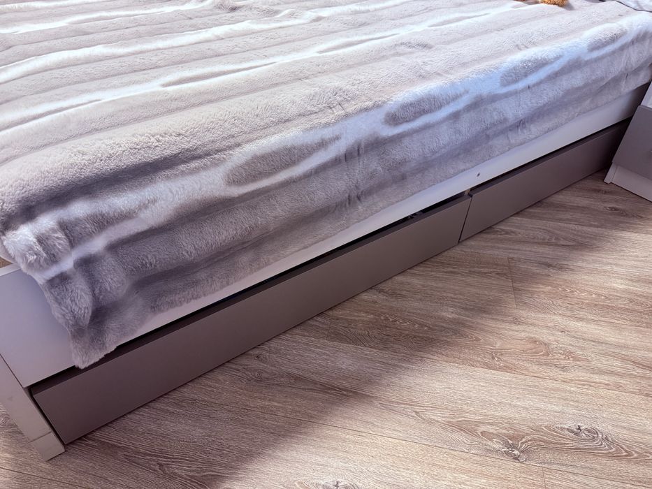 Кровать односпалка без матраса