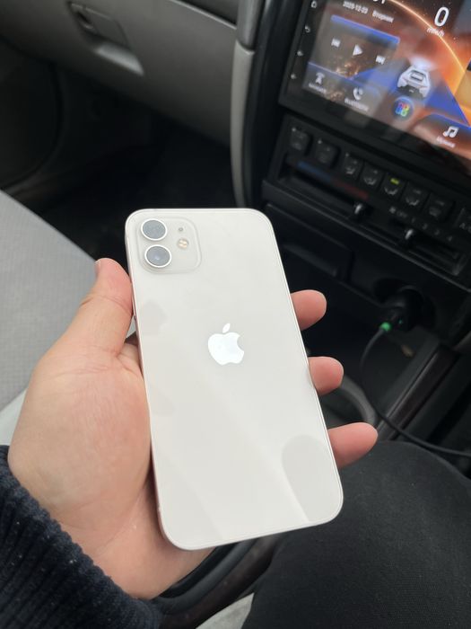 Iphone 12/128 white