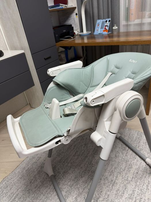 Продам стульчик для кормления