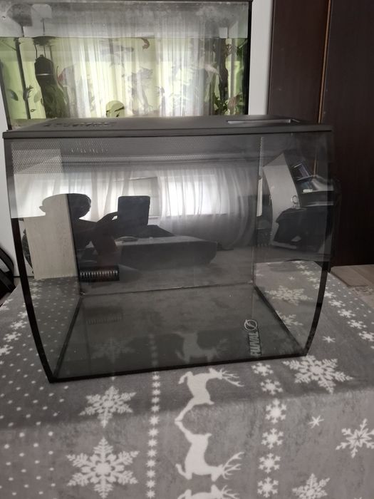 Vand acvariu Fluval 60 litri