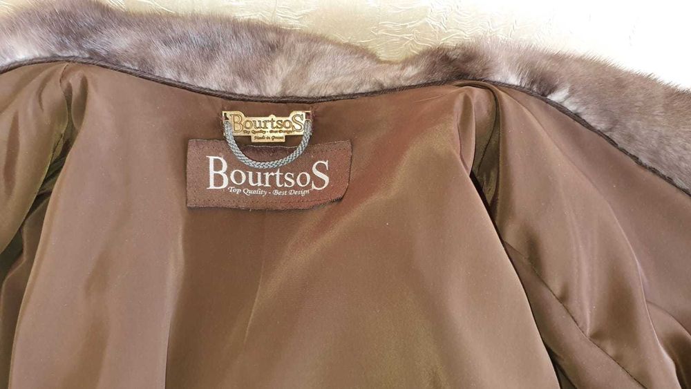 продам шубу каракульча свакара Bourtsos