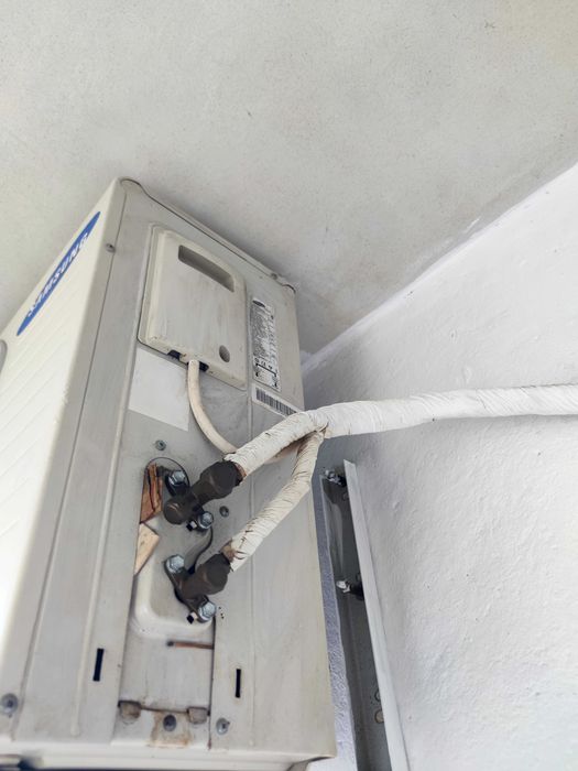 Климатик Samsung AQ12FAN – 12 000 BTU, R410A, с дистанционно