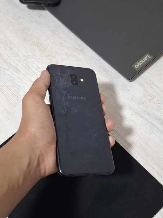 Samsung j 6 plus
