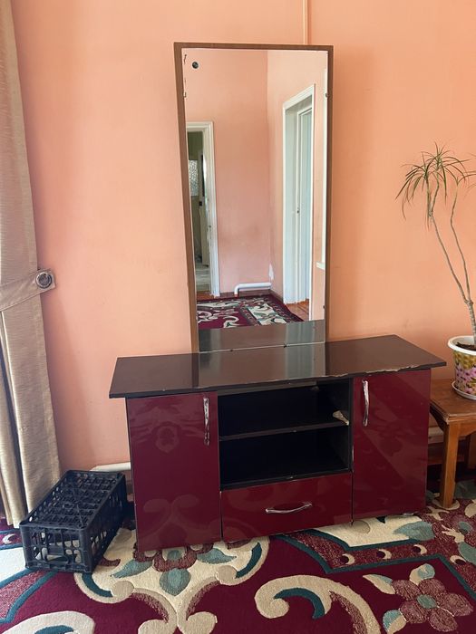 Мебель сатылады.