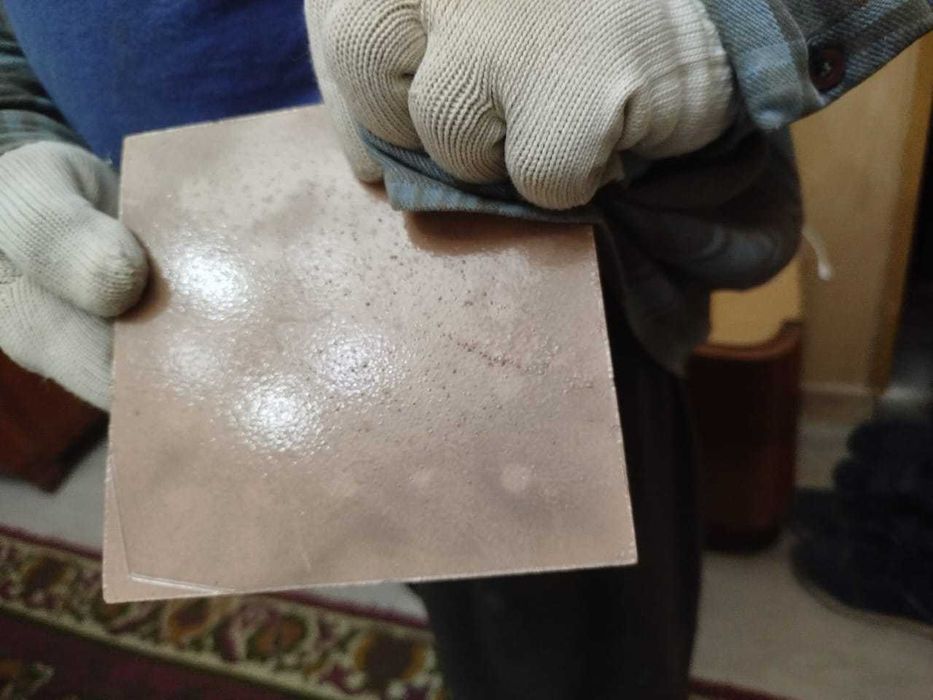 керамическая кафельная плитка 15см х 15см чешского производства