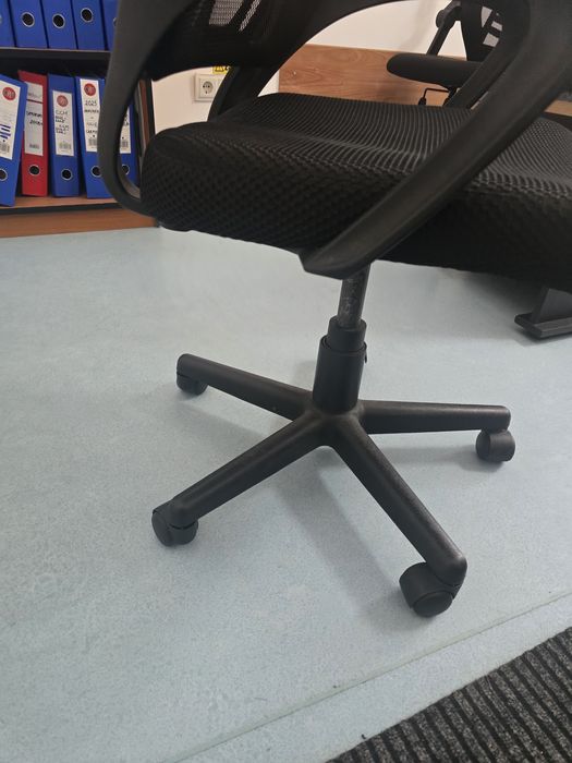 Scaun birou negru