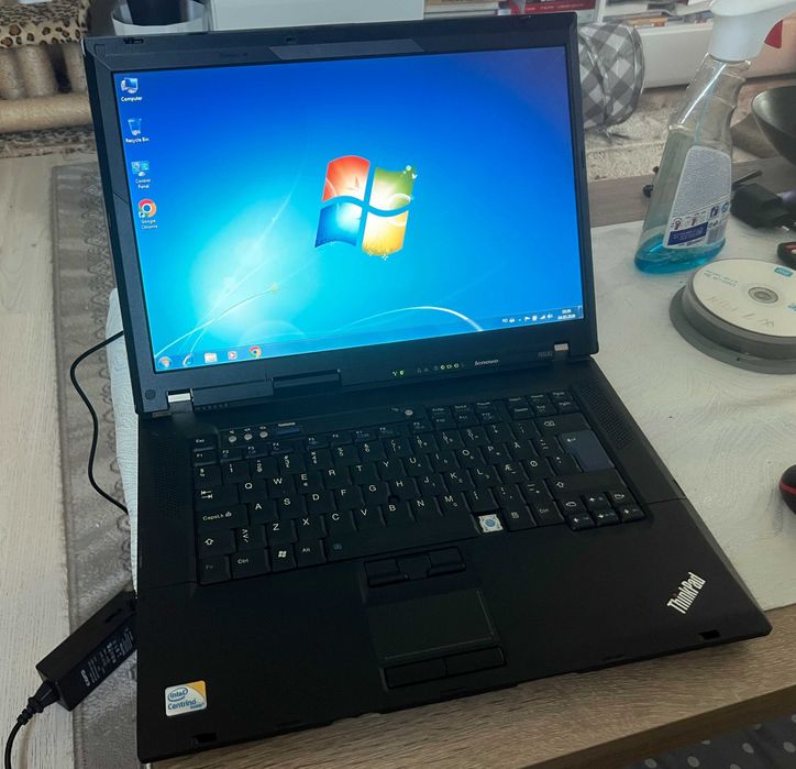 Laptop Lenovo ThinkPad R500 Core2Duo 4GB HDD