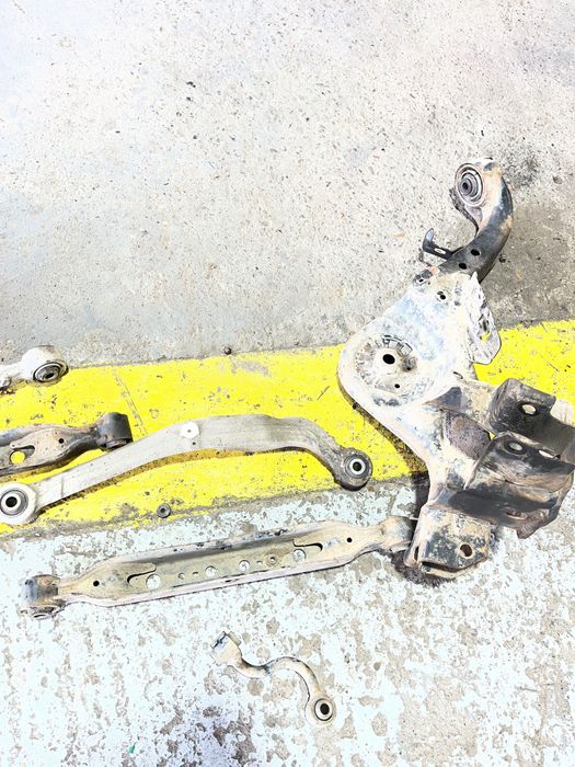 Set brate spate nissan