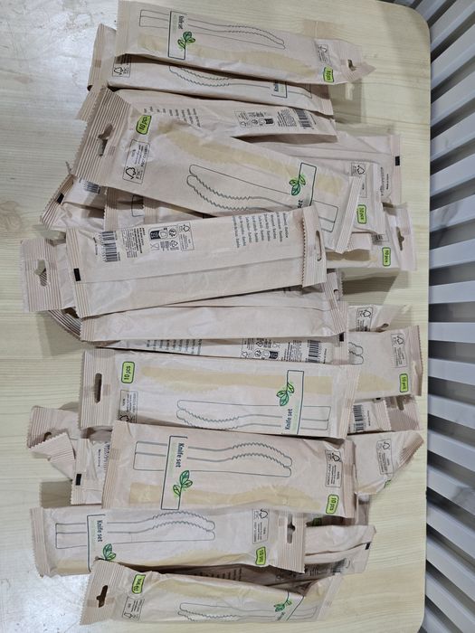 Ножове от бамбук 10бр  1  пакет