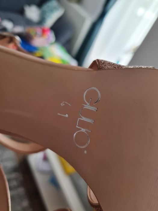 Sandale stralucitoare