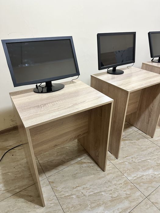 Продам барные, ресепшен и столы