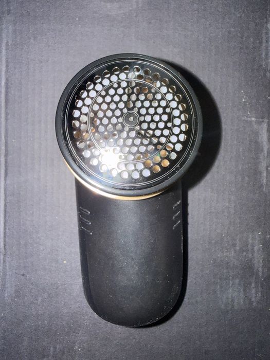 Aparat de curatat scame Philips
