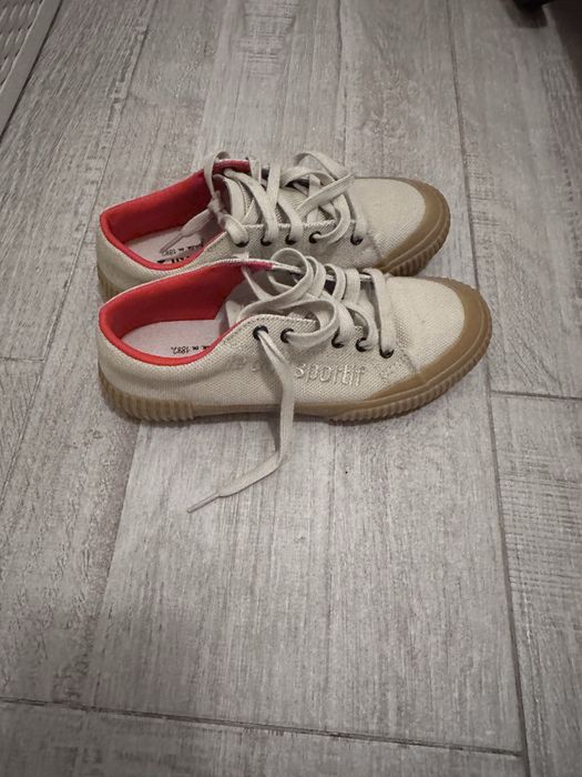 Tenisi le coq sportif de dama