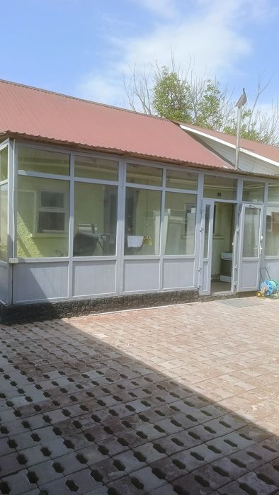 Бір бөлмелі жер уй де.