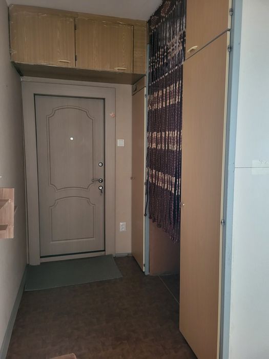 Отдам даром пеналы и антресоль