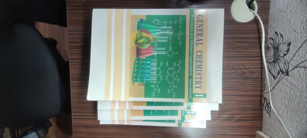 Продаются учебники на английском языке