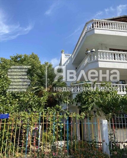 Продава се Къща в Китен - 782 кв.м за 633 €/кв.м - Снимка #2