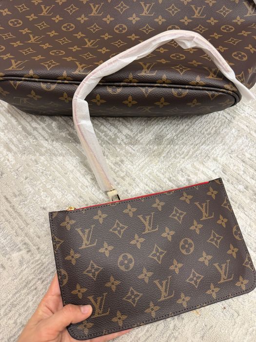 Сумка Neverfull MM Louis Vuitton LV