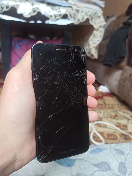 Samung galaxy j2 core