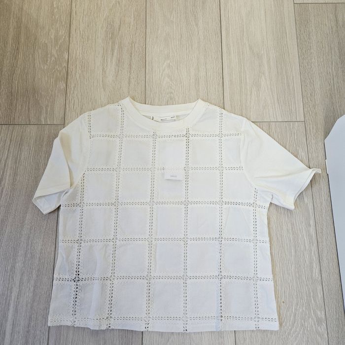 Продам футболку mango