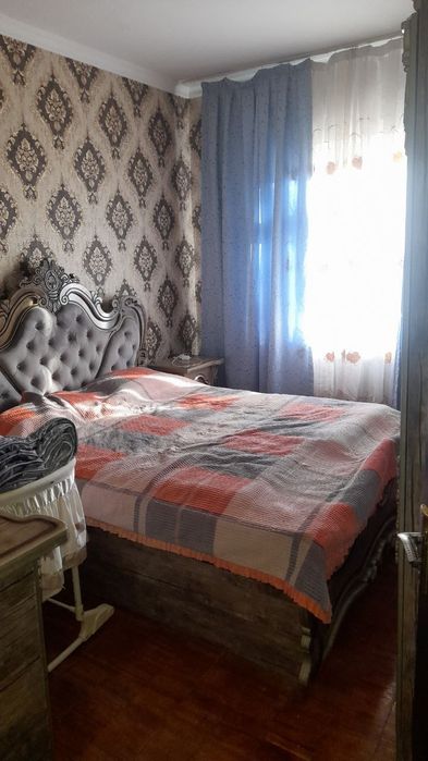 Qoyliq massiv 5 uy sotiladi 4 hona 4 etaj holati yahwi  88000$