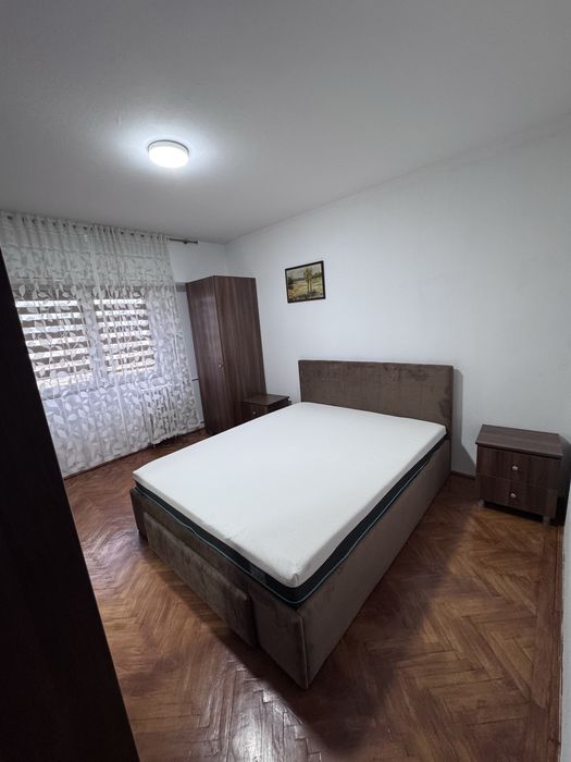 Ultracentral 2 camere