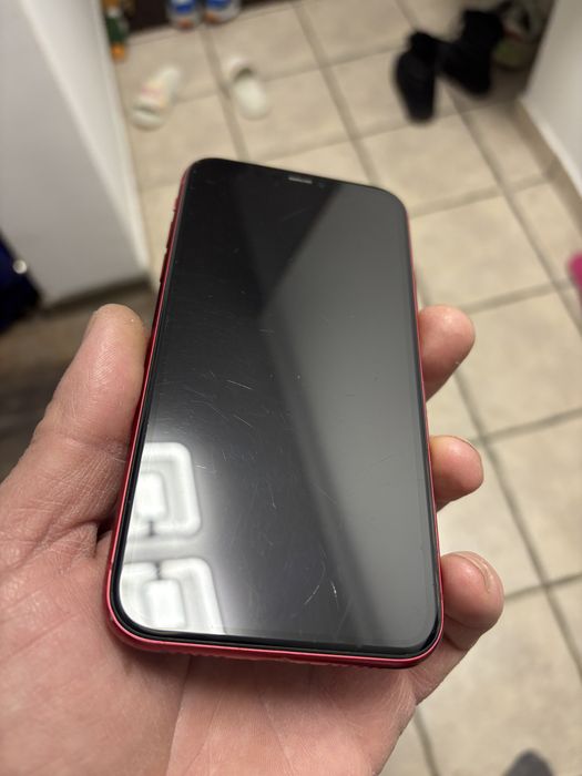 Iphone 11 red edition