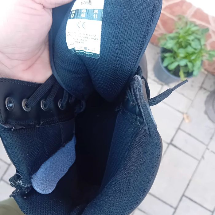 Bocanci militari Magnum