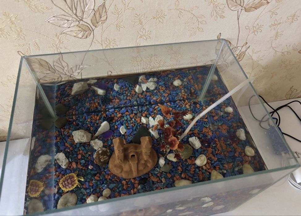 Прлдам аквариум