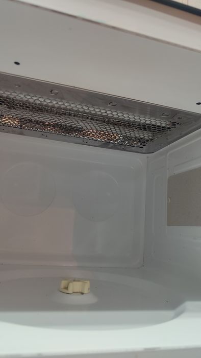 Микроловновая печь