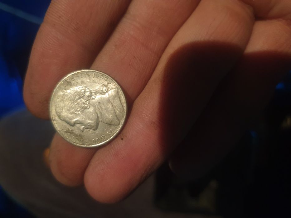 продам старые манеты сша