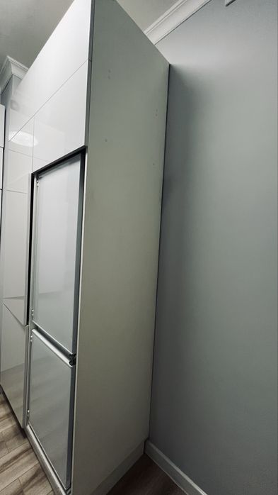 Шкаф для кухнный