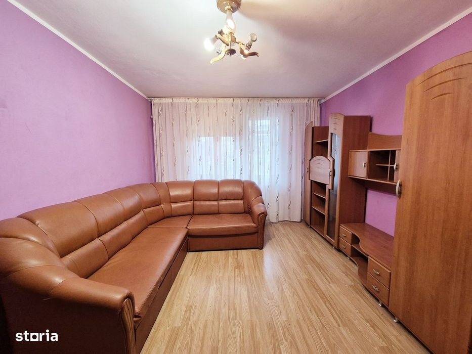 Apartament cu 3 camere, etaj 1, zona Darmanesti
