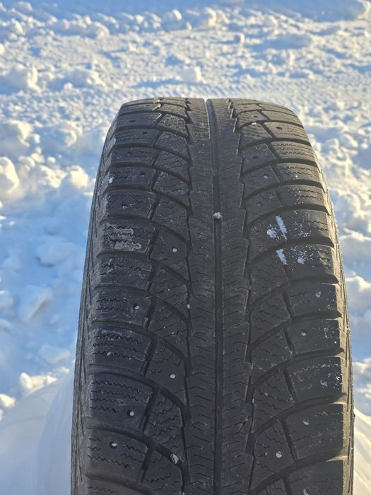 Шина 225×65×17 один балон