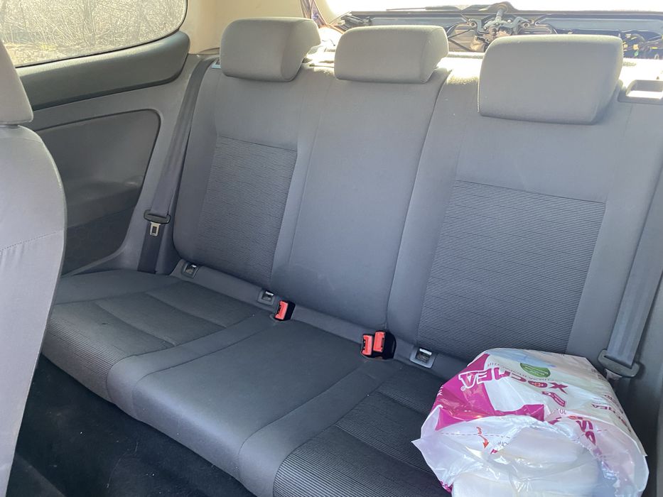 Салон за Голф 5 2/3 врати с подгрев