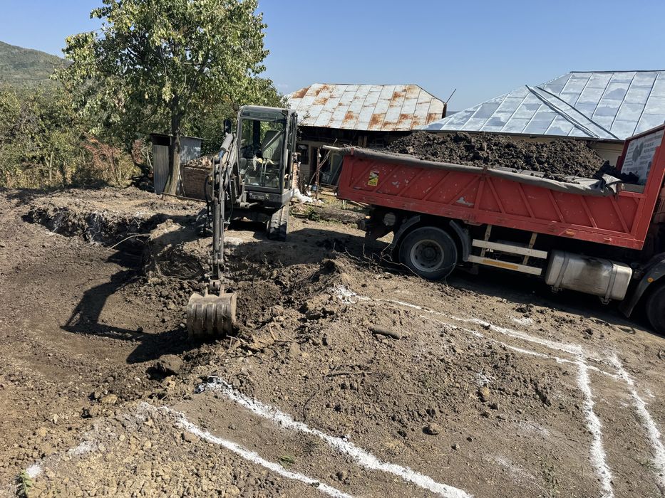 Demolari case ,anexe,debarasari cu miniexcavator,miniincarcator etc