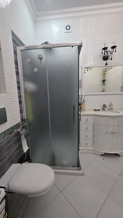 Душевая кабина встраиваемая