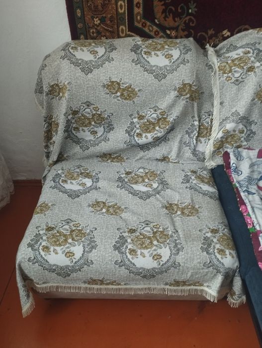 Диван. Нормальный