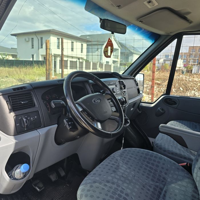 Ford Transit 9 locuri (8+1 Transport Persoane ) 2.2 TDCI, 2013