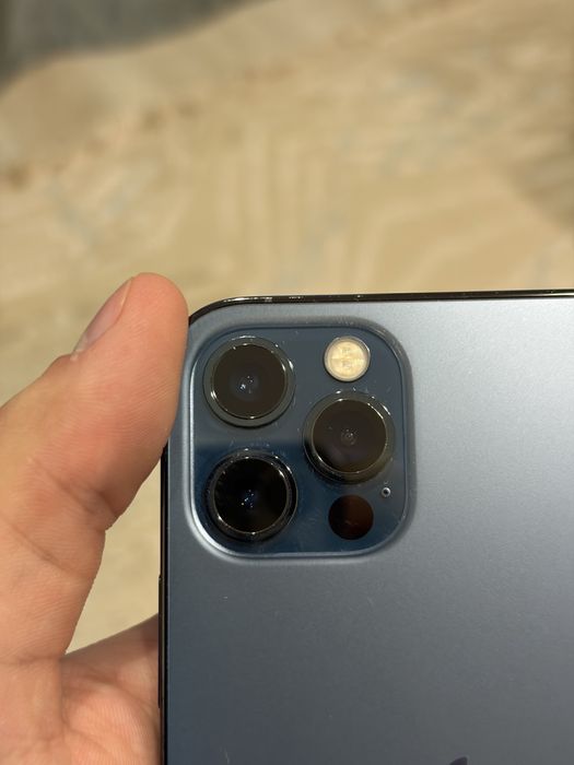 Продам iphone 12 pro