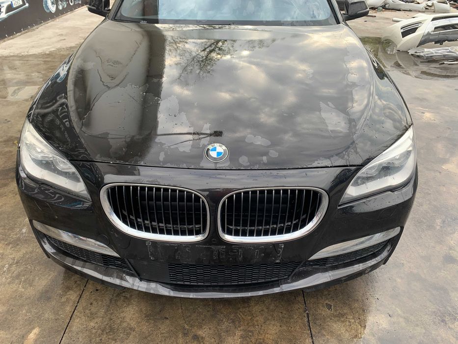 Dezmembrez bmw seria 7 f01 facelift 750 XD M-PACHET n57d30C-far led-