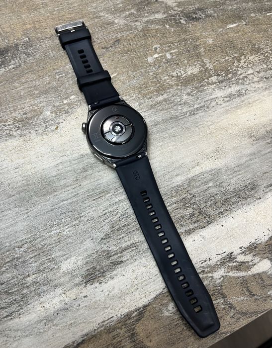 Huawei GT 3 PRO , Отличен