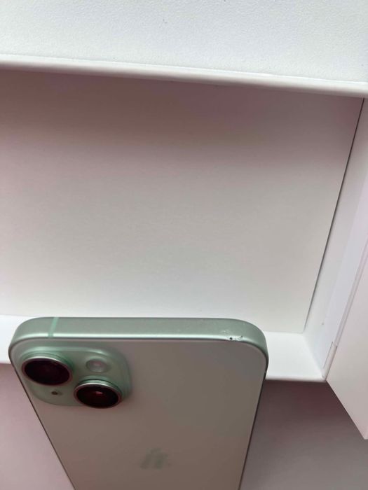 Iphone         15         plus