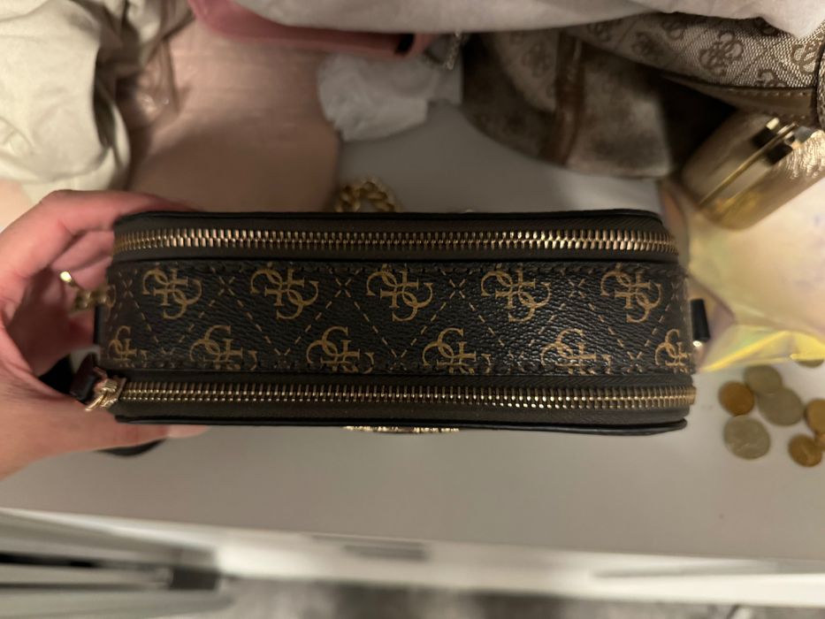 Маркови чанти Pinko, Furla, MK