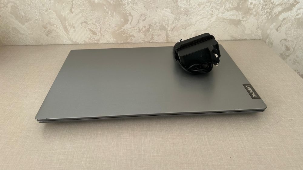 Продам ноутбук леново