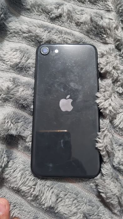 iPhone SE2 в нормальном состоянии