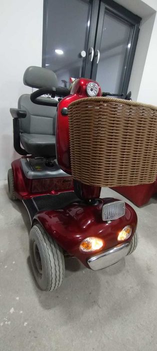 Căruț /scuter electric pentru persoane cu dezabiltati