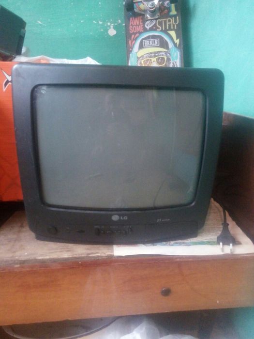 Телевизор.на кухню.