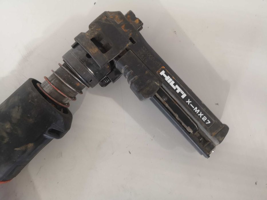 Пистолет за пирони -  Hilti DX351