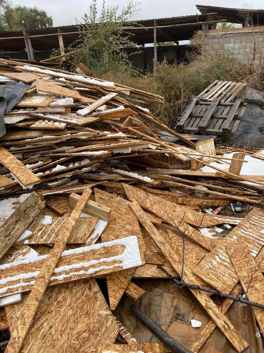 Отдам бесплатно рамы со стеклами